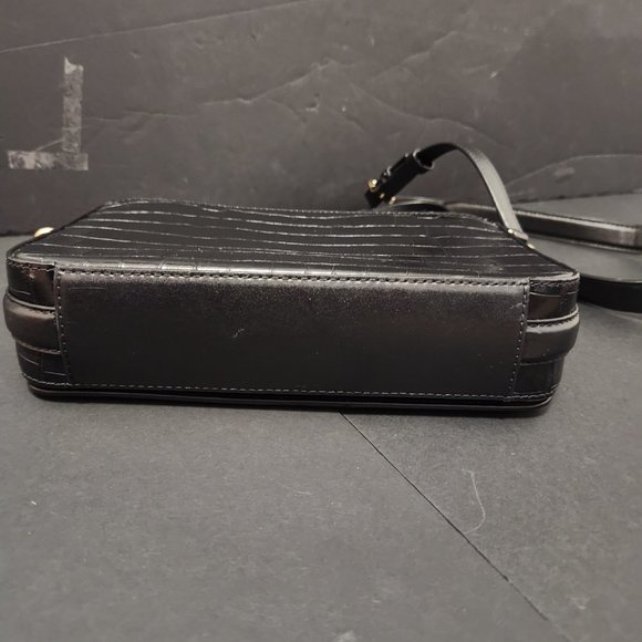 Michael Kors Crocodile-embossed Jet Set Small Full Flap Crossbody Black - Picture 4 of 4